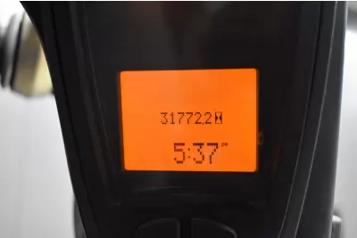 52576 - 8