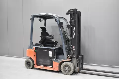 53397 TOYOTA 8FBM18T