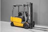 JUNGHEINRICH EFG 320 N