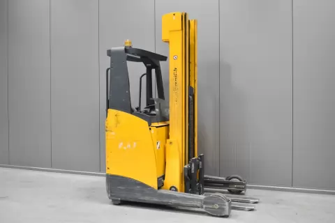 54276 JUNGHEINRICH ETV 216