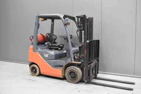 57570 TOYOTA 02-8FGF18