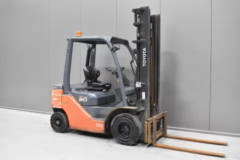 57571 TOYOTA 52-8FDF20