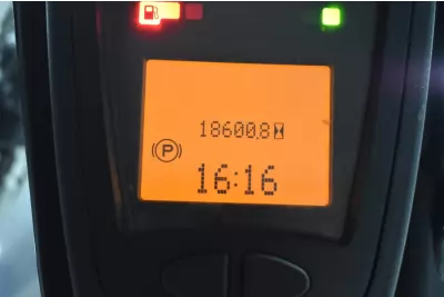 52516 - 8