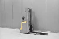 JUNGHEINRICH EJC 214