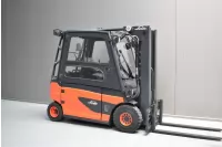 LINDE E 25 L - 01