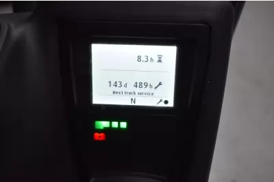 53806 - 8