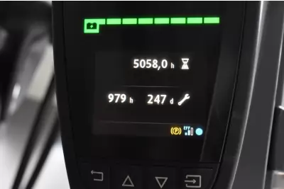 53923 - 8