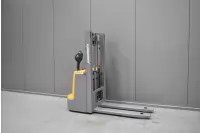 JUNGHEINRICH EJC 110