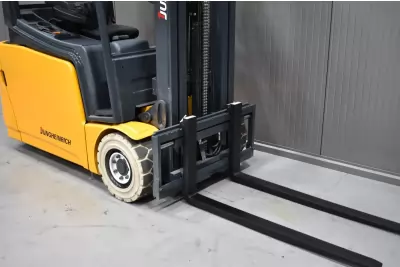 55446 - 4