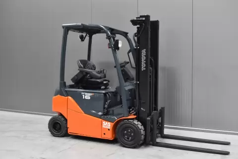 56240 TOYOTA 8FBMK16T