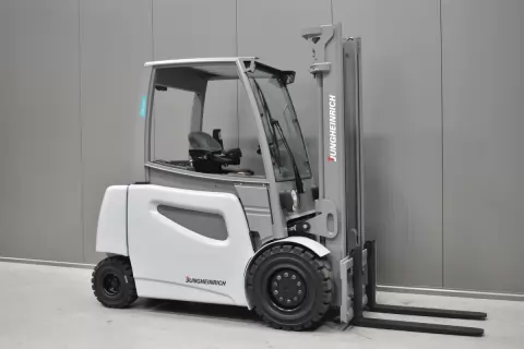 56279 JUNGHEINRICH EFG 535 k