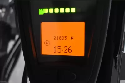 57302 - 8