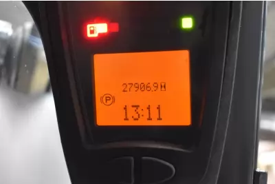 57576 - 8