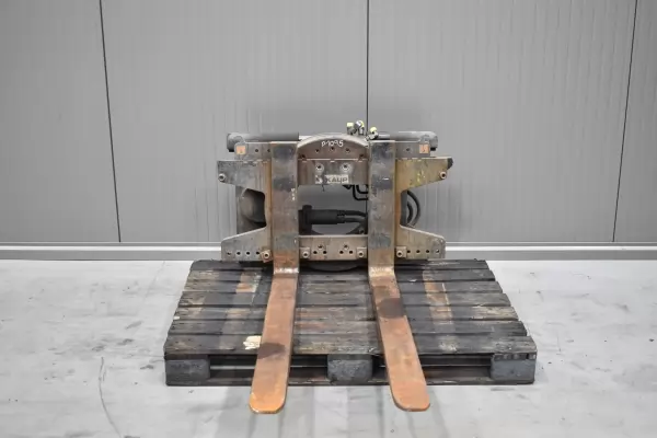 P1095 P1095 - 360° rotator with side-shift