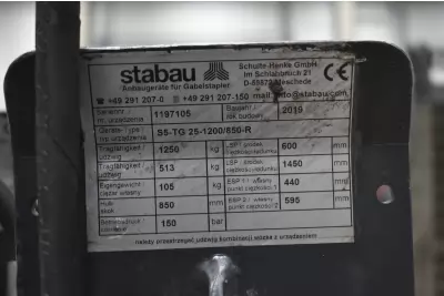 P1103 - 4