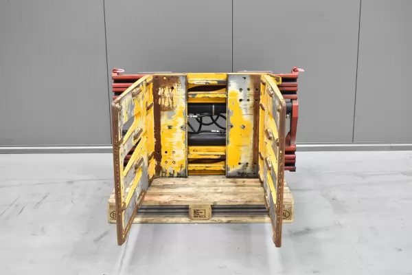 P1127 P1127 - Svěrné čelisti na balíky s bočním posuvem