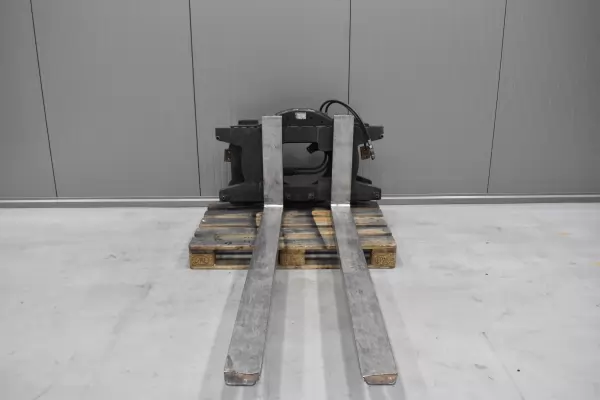 P1132 P1132 - Otoč o 360°