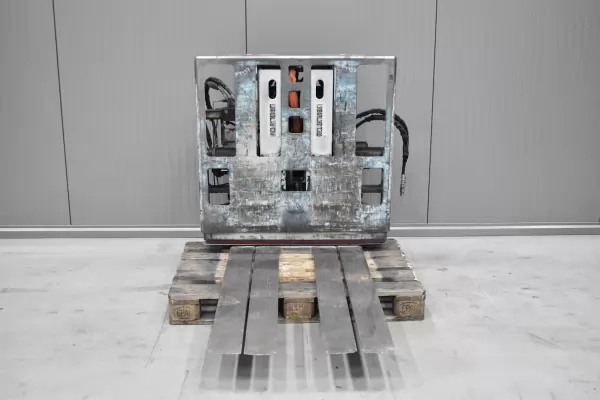 P1137 P1137 - Pantograph with sideshift