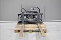 P1139 - Hydraulicky stavitelné vidle s otočí 360°