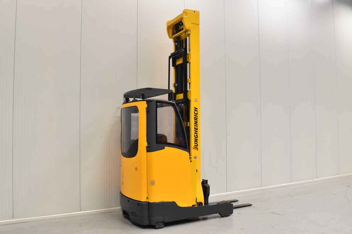 Reach truck JUNGHEINRICH ETV 214 32126 CHEAP USED FORKLIFTS