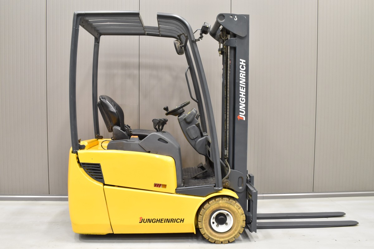 3wheeled JUNGHEINRICH EFG 115 32173 CHEAP USED FORKLIFTS