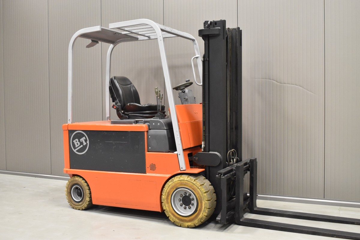 Xe nâng điện BT C4E 300NV , 3 tấn 2007 Xe nâng điện BT C4E 300NV , 3 tấn 2007